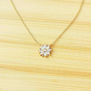 Alicia Bonnie Blooming gold Necklace 🎉